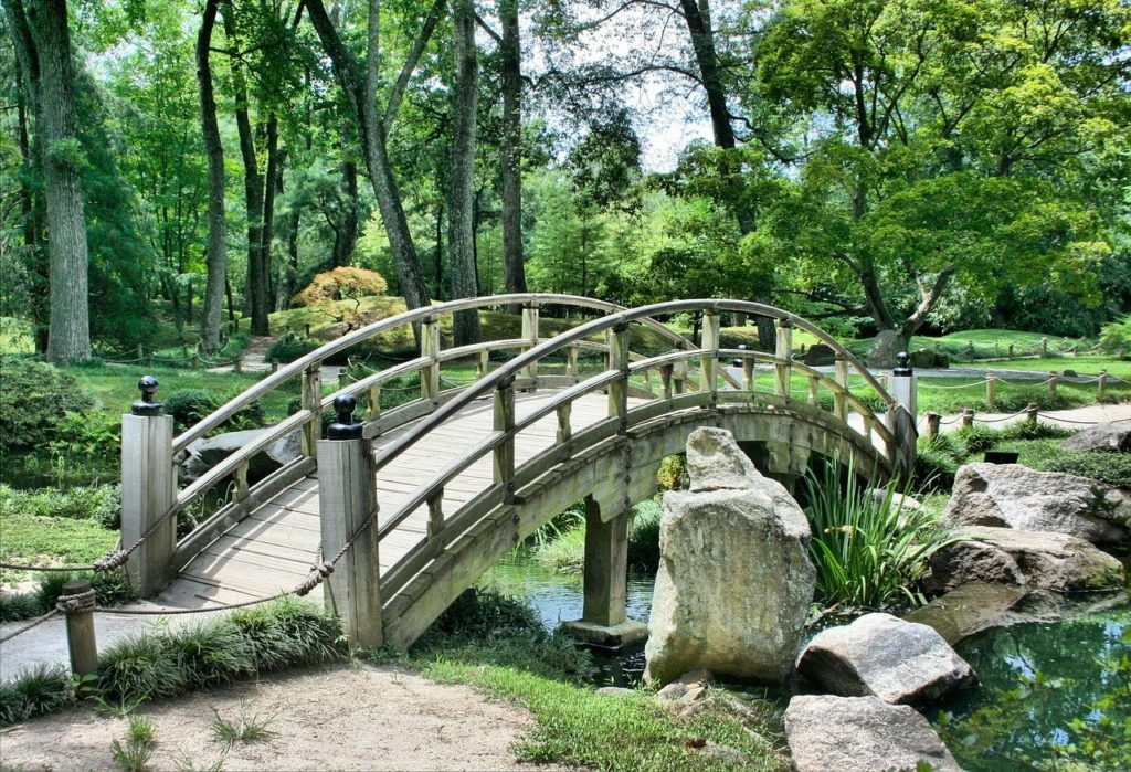 Exterior bridge and garden